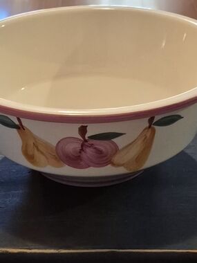Cream Ceramic Fruit-Pattern Serving Bowl in Purple Trim
